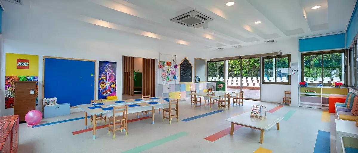 هتل نیروانا کازموپالیتن آنتالیا